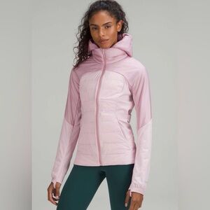 096 Lululemon Down for It All Jacket EUC